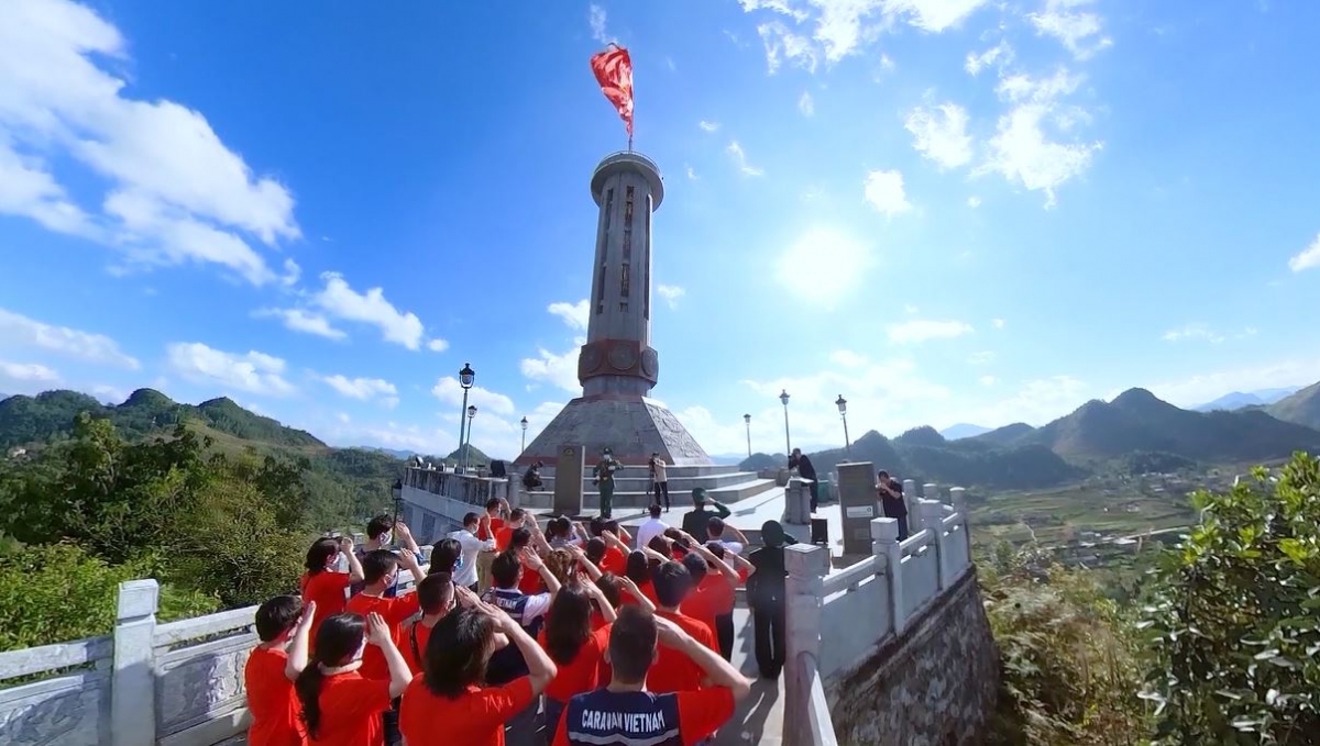 Du lịch Hà Giang biến khó khăn thành cơ hội phát triển - Ảnh 3.