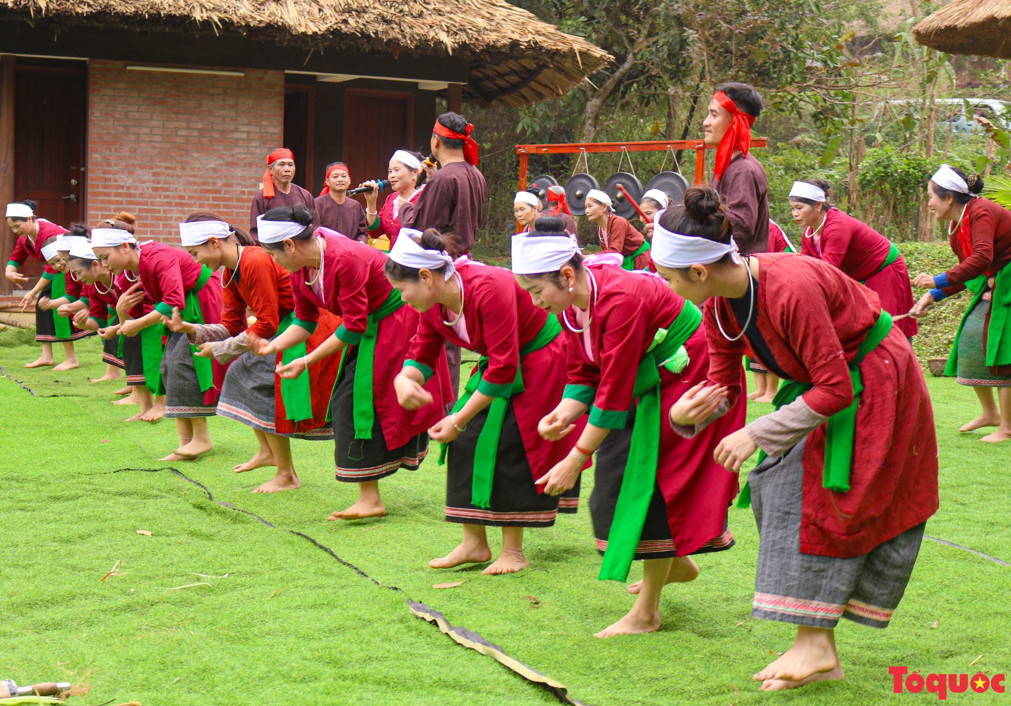 "Chậm đò ho" - nghi thức đậm bản sắc văn hóa của dân tộc Thổ - Ảnh 5.