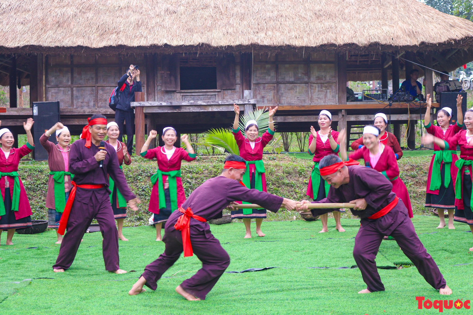 "Chậm đò ho" - nghi thức đậm bản sắc văn hóa của dân tộc Thổ - Ảnh 7.