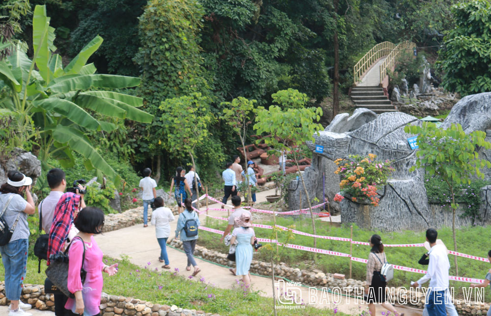 Du lịch Thái Nguyên phục hồi mạnh - Ảnh 1.