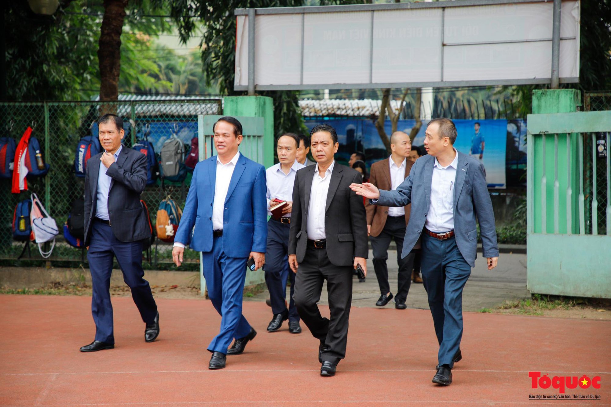 Thứ trưởng Hoàng Đạo Cương kiểm tra công tác chuẩn bị cho SEA Game 32 tại Trung tâm Huấn luyện thể thao quốc gia Hà Nội - Ảnh 1.