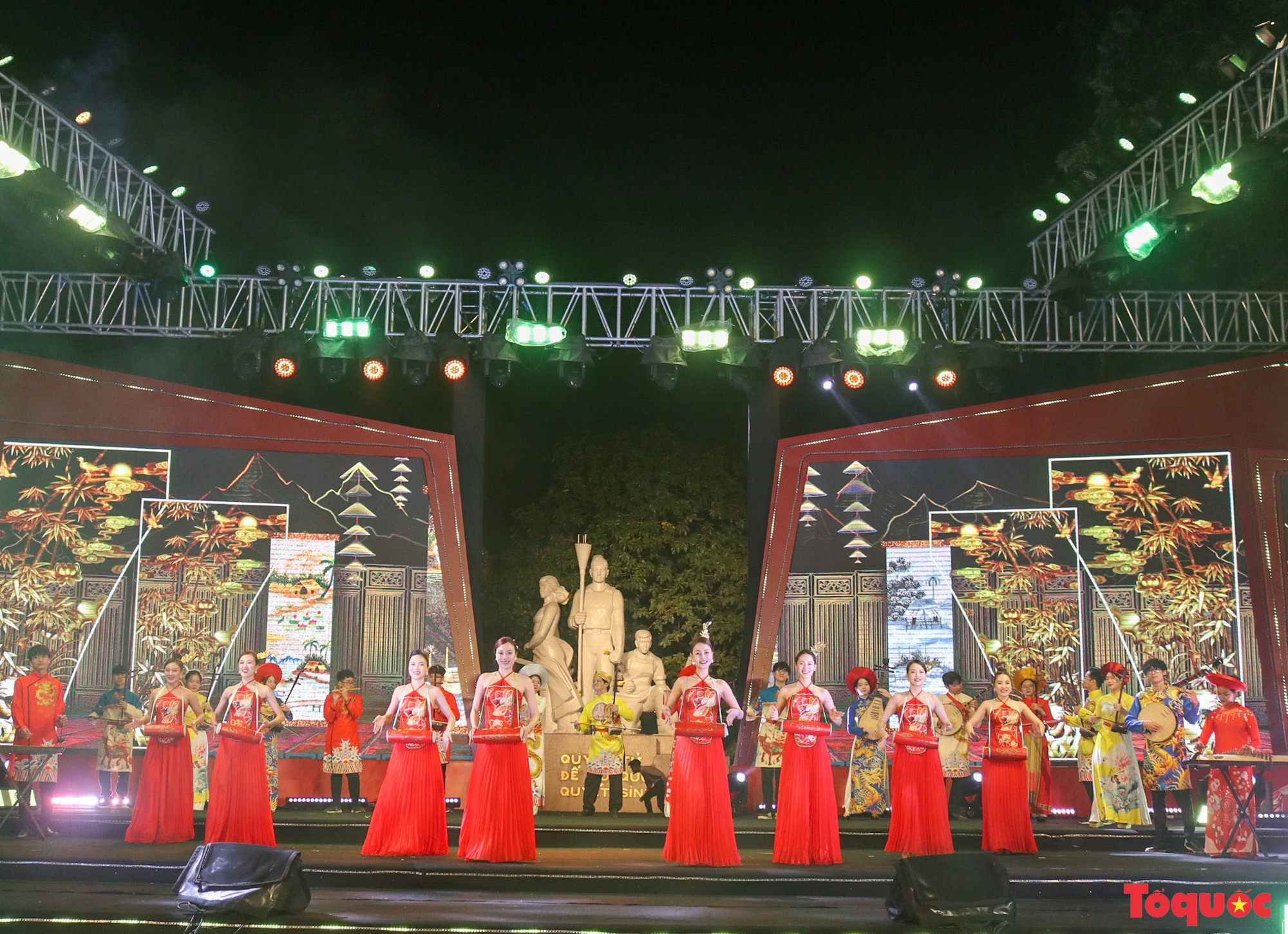 Sôi động chương trình nghệ thuật kỷ niệm 80 năm "Đề cương về văn hoá Việt Nam" - Ảnh 9.