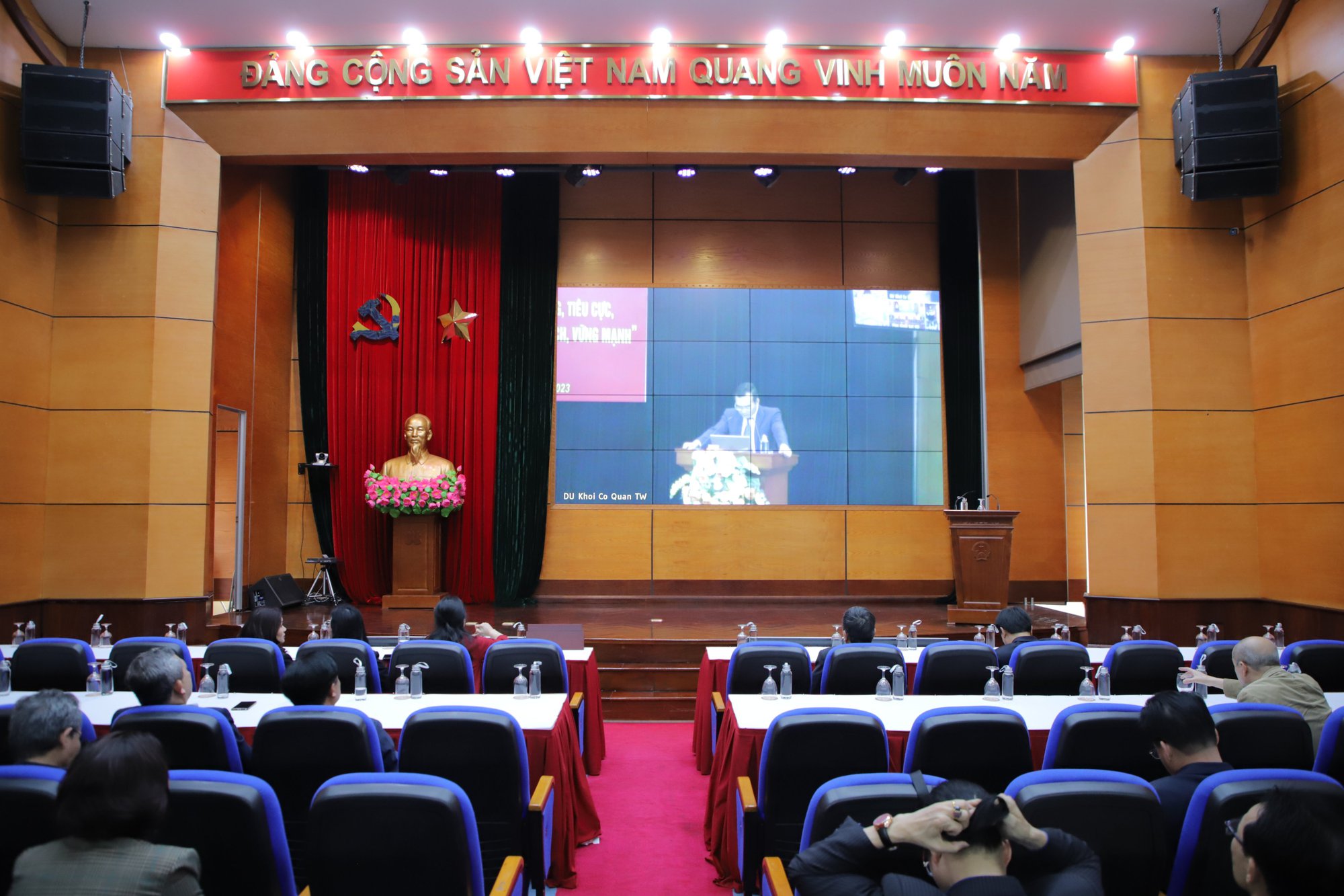 Cuốn sách của Tổng Bí thư là "kim chỉ nam" cho hoạt động phòng, chống tham nhũng, tiêu cực - Ảnh 2.