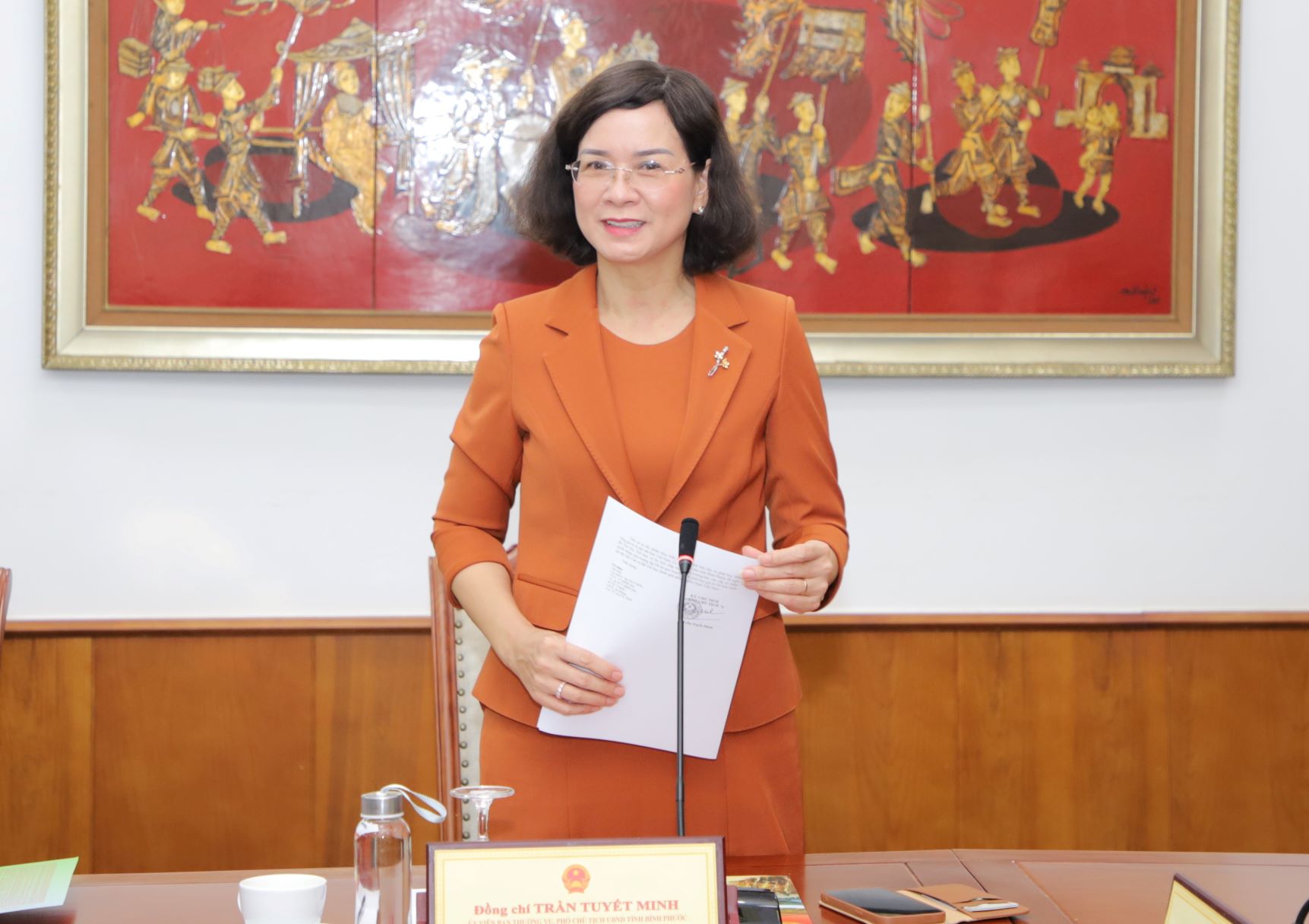 Bộ trưởng Nguyễn Văn Hùng: "Công nhận di tích, di sản đã khó, bảo tồn, phát huy được nó còn khó hơn" - Ảnh 2.