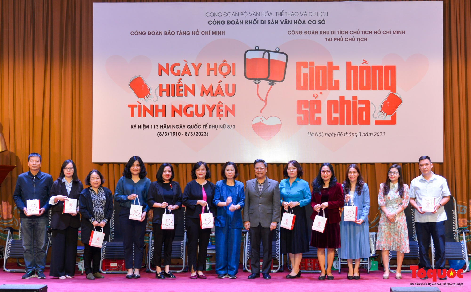 Công đoàn Bộ VHTTDL: Ngày hội hiến máu "Giọt Hồng Chia Sẻ" - Ảnh 3.