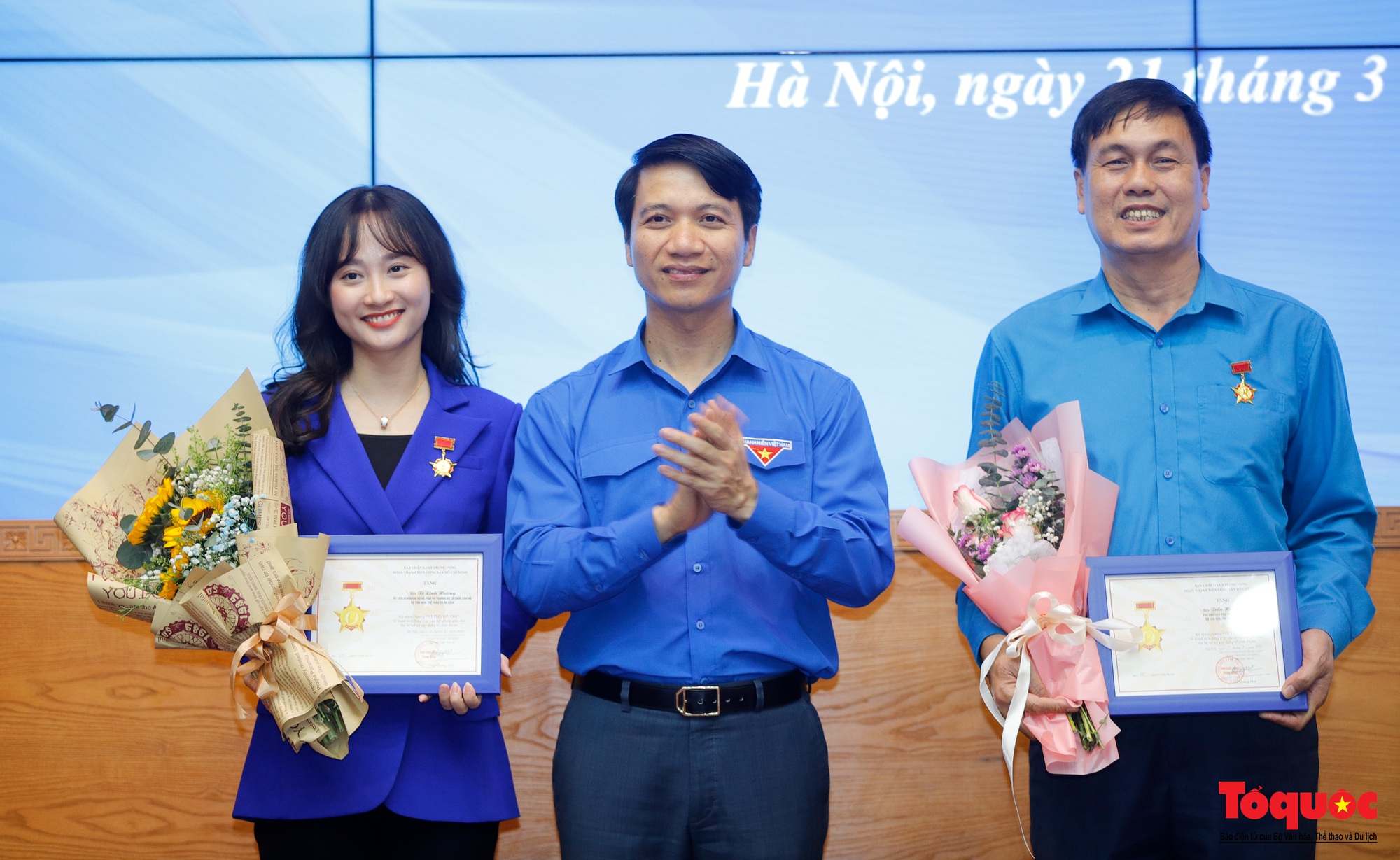 Chùm ảnh: Diễn đàn đối thoại giữa Bộ trưởng Bộ VHTTDL với thanh niên - Ảnh 5.