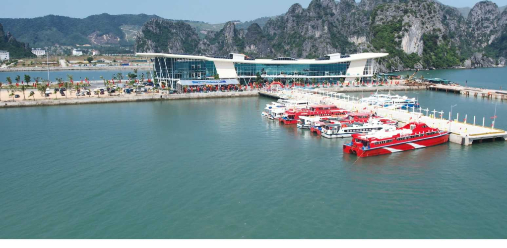Quảng Ninh: Tăng sức hấp dẫn từ các sản phẩm du lịch biển đảo mới - Ảnh 4.
