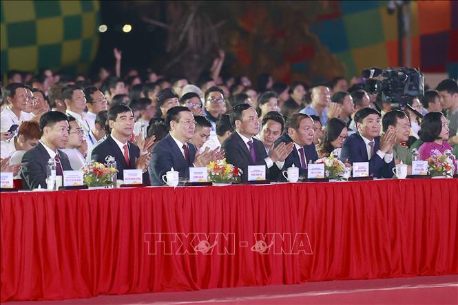 Khai mạc Năm Du lịch Quốc gia 2023: Không chỉ phát triển du lịch đơn thuần mà xa hơn là phát triển du lịch xanh, du lịch bền vững - Ảnh 1.