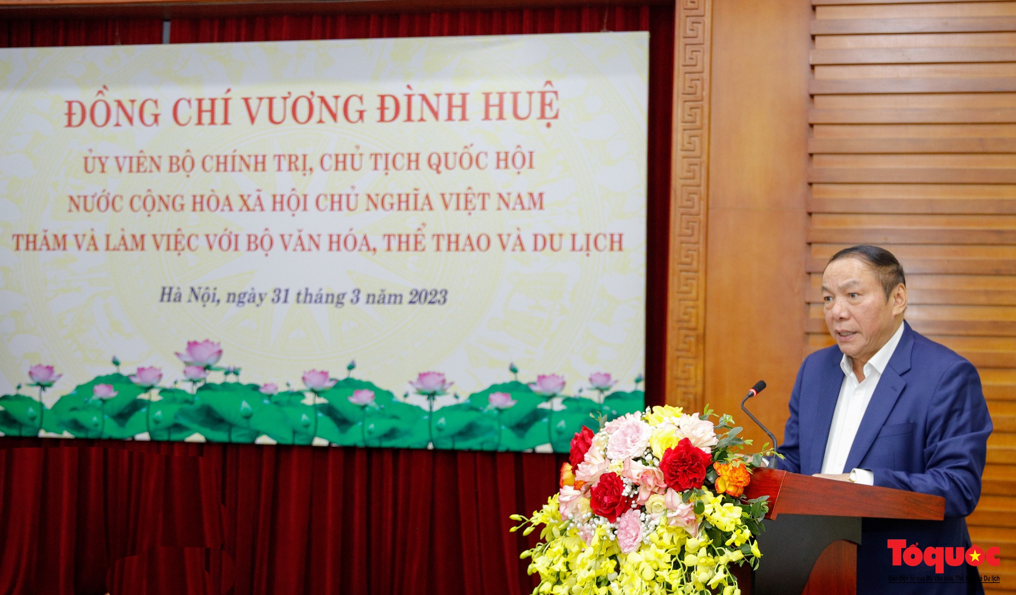 Chùm ảnh: Chủ tịch Quốc hội làm việc với Bộ Văn hóa, Thể thao và Du lịch - Ảnh 5.