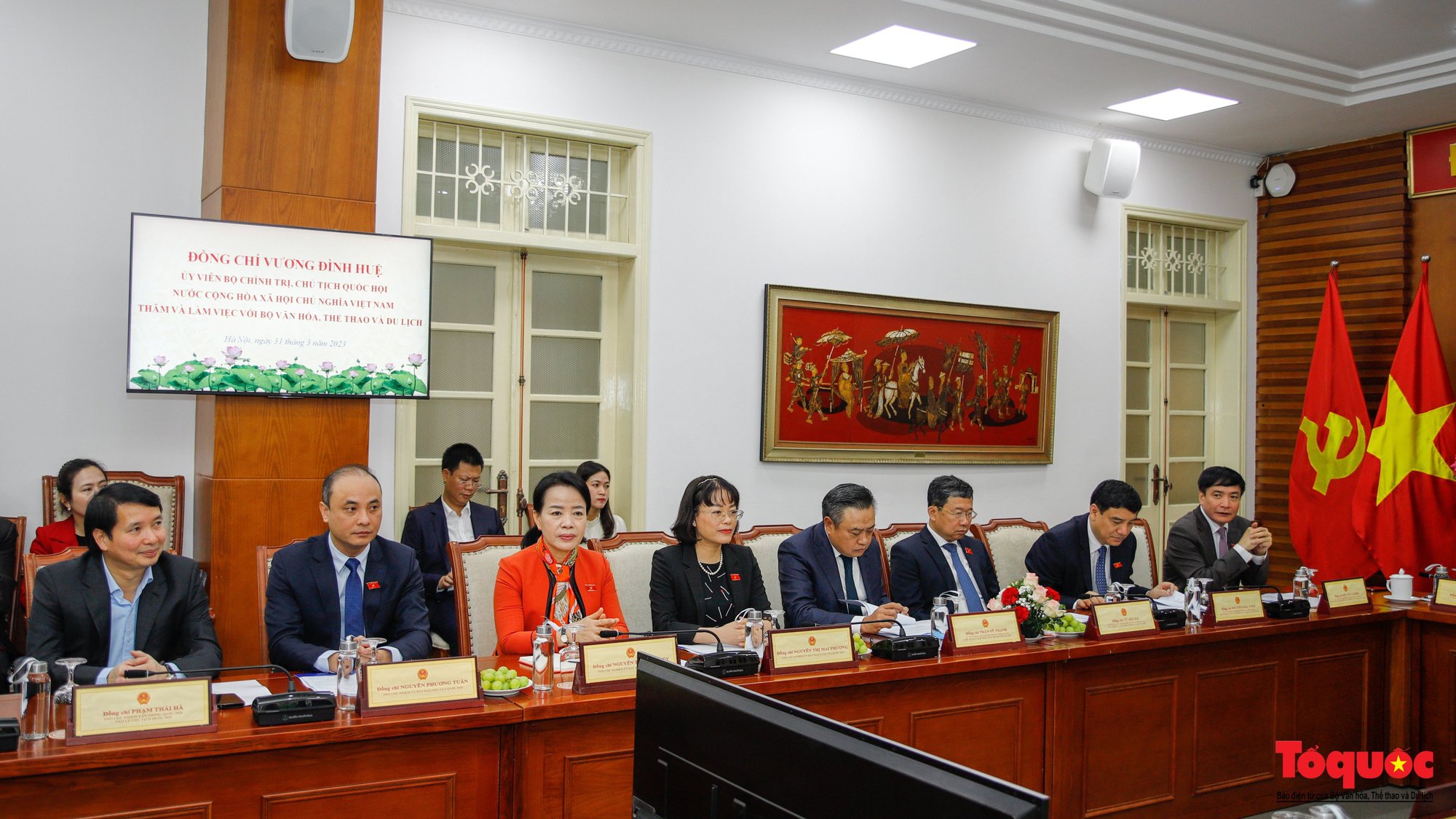 Tháo gỡ những điểm nghẽn về thể chế để phát triển văn hoá, thể thao và du lịch - Ảnh 4.