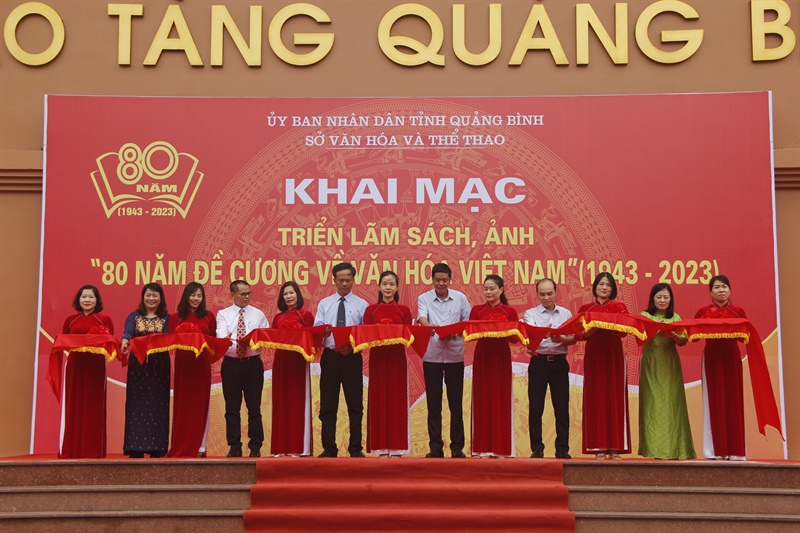 Quảng Bình: Triển lãm ảnh, sách kỷ niệm 80 năm Đề cương về văn hóa Việt Nam - Ảnh 2.