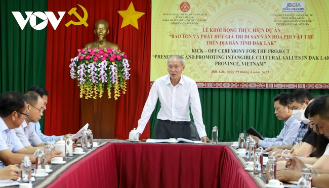 Khởi động dự án "Bảo tồn và phát huy giá trị di sản văn hóa phi vật thể trên địa bàn tỉnh Đắk Lắk" - Ảnh 1.