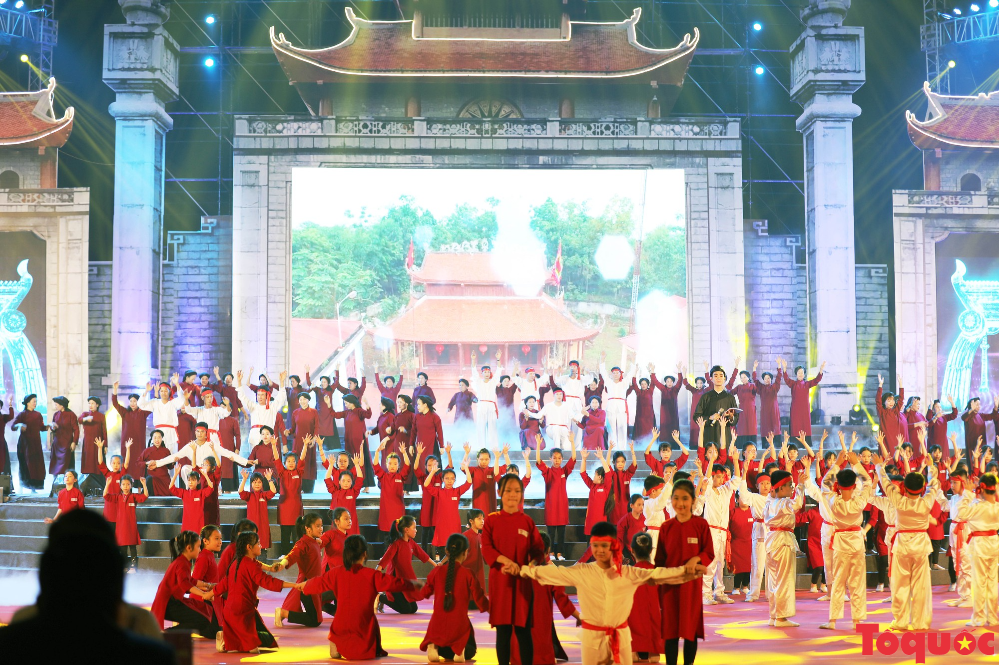 Tuần văn hóa, du lịch đất Tổ với nhiều điểm nhấn - Ảnh 2.
