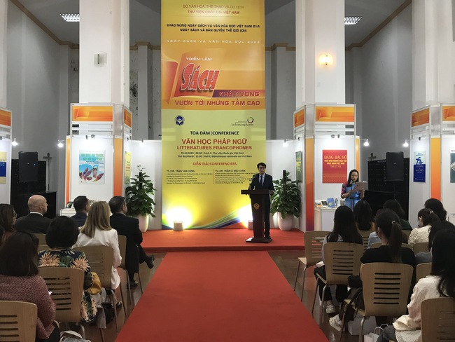 Tọa đàm văn học Pháp ngữ tại Thư viện Quốc gia Việt Nam  - Ảnh 1.