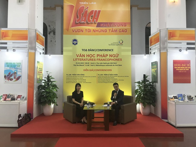 Tọa đàm văn học Pháp ngữ tại Thư viện Quốc gia Việt Nam  - Ảnh 3.