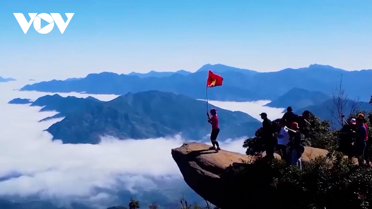 Yên Bái tập trung nguồn lực thúc đẩy ngành du lịch phát triển - Ảnh 3.