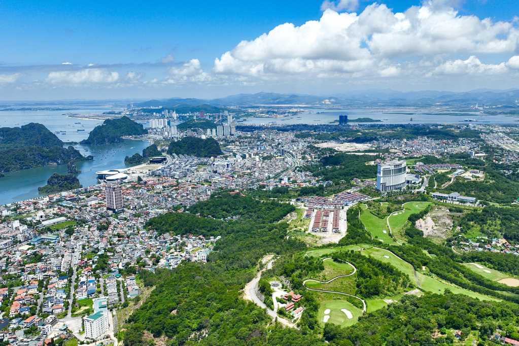 Quảng Ninh: Lợi thế du lịch từ hạ tầng giao thông đồng bộ - Ảnh 4.