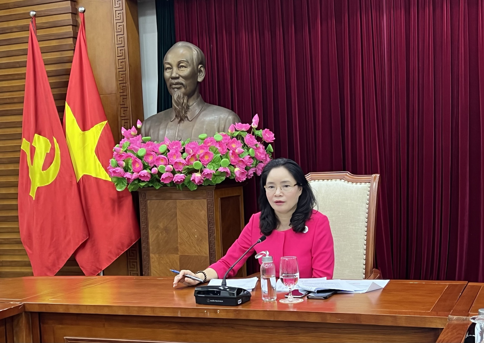 Nghiên cứu quy định mới, tránh thiệt thòi cho các tác giả xét Giải thưởng Hồ Chí Minh, Giải thưởng Nhà nước về VHNT - Ảnh 1.