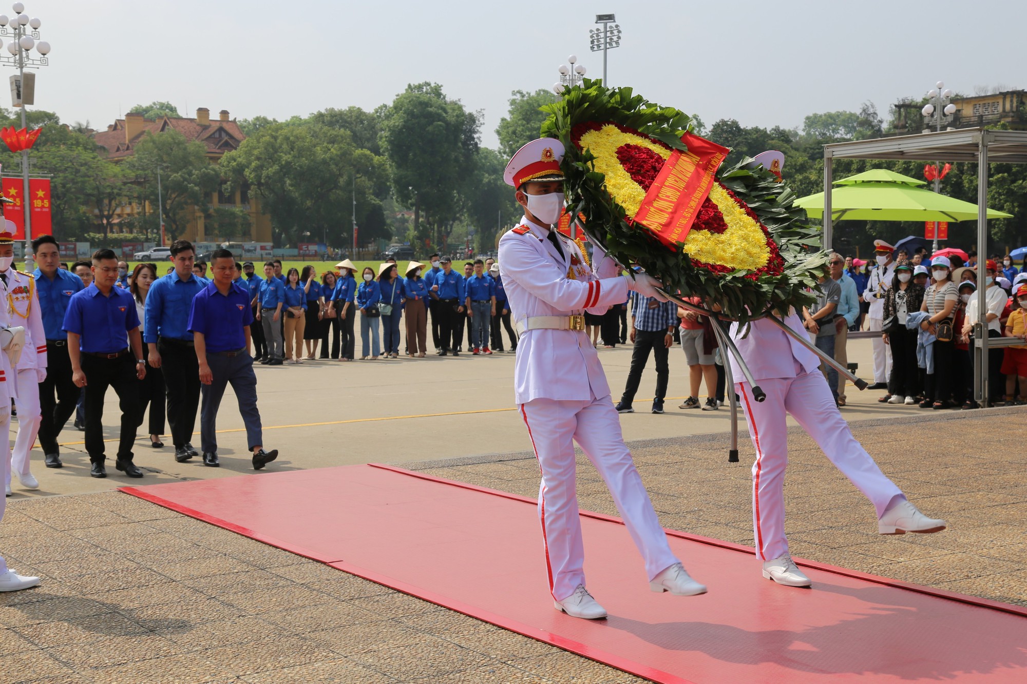 ĐTN Bộ phối hợp với các đơn vị thuộc Đoàn Khối các CQTW tổ chức buổi sinh hoạt chính trị Kỷ niệm 133 năm Ngày sinh Chủ tịch Hồ Chí Minh - Ảnh 1.