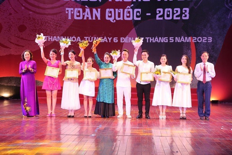 17 Giải Nhất được trao tại Cuộc thi Tài năng diễn viên Chèo, Tuồng và Dân ca kịch toàn quốc - 2023 - Ảnh 3.