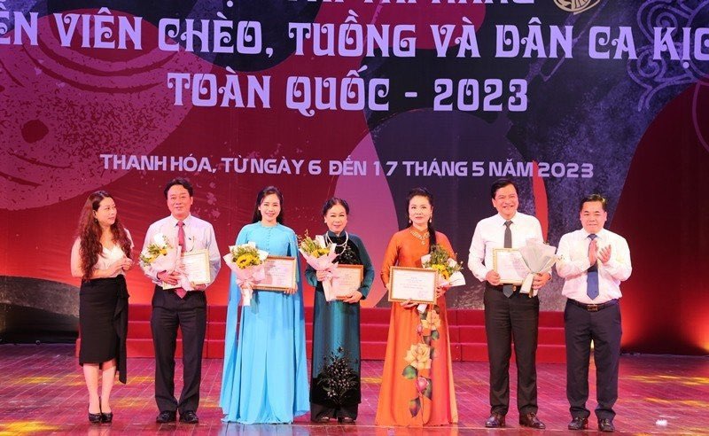 17 Giải Nhất được trao tại Cuộc thi Tài năng diễn viên Chèo, Tuồng và Dân ca kịch toàn quốc - 2023 - Ảnh 6.