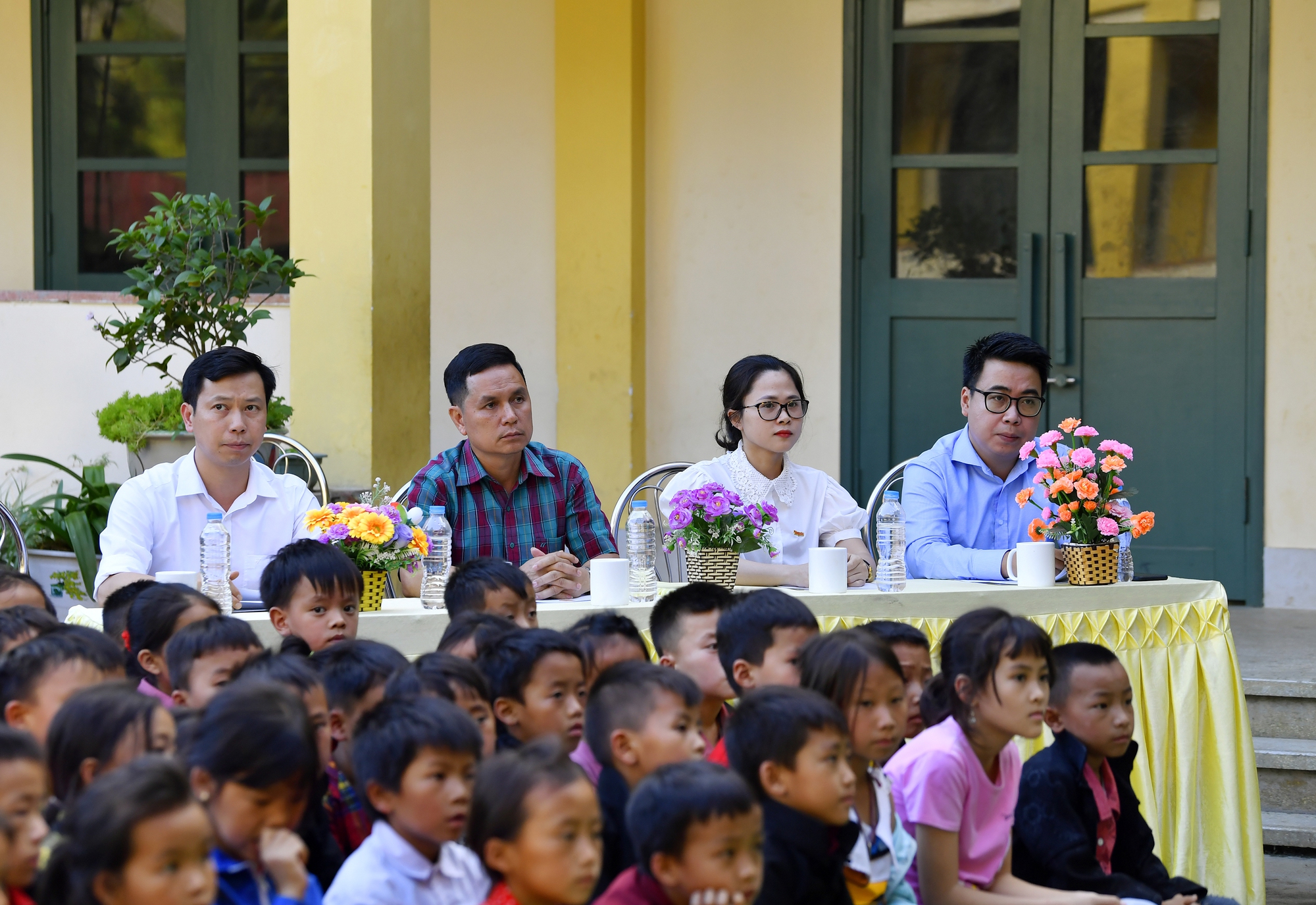 "Thư viện trên đá": Mang văn hóa đọc tới học sinh vùng cao - Ảnh 6.