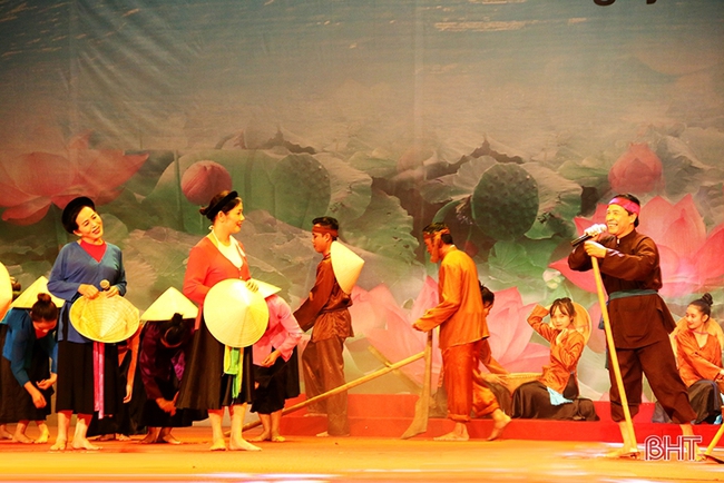 Hà Tĩnh trích hơn 16 tỷ đồng hỗ trợ thực hiện chính sách văn hóa, thể thao - Ảnh 1.