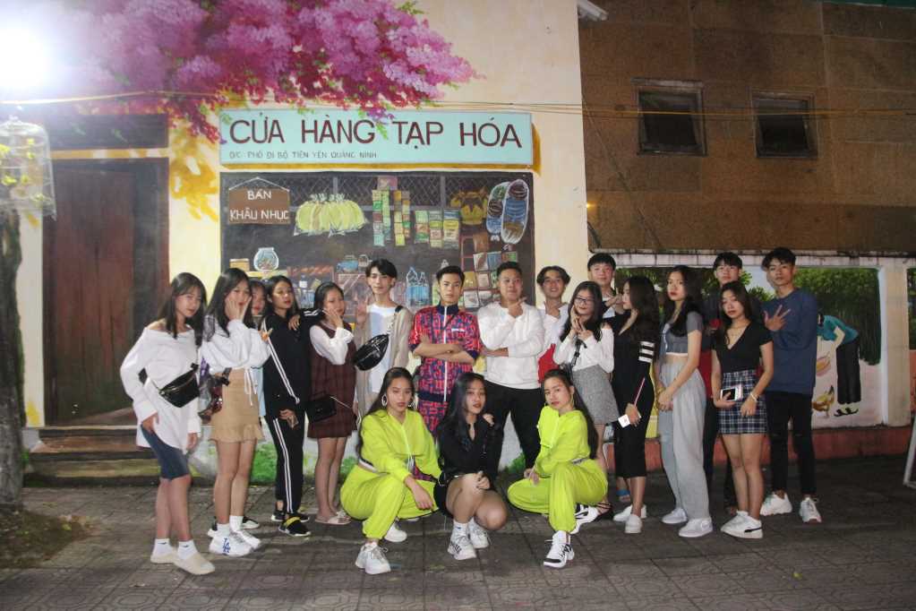 Quảng Ninh: Để phố đi bộ trở thành sản phẩm du lịch - Ảnh 1.