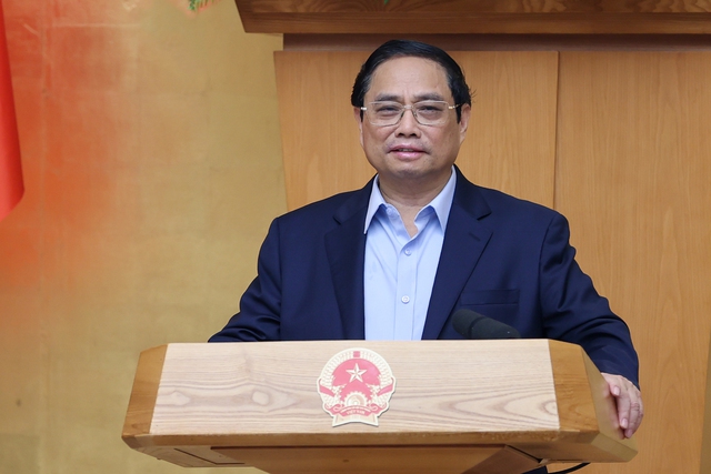 Thủ tướng: Thực hiện hiệu quả các giải pháp thúc đẩy phát triển du lịch, nhất là sau quy định mới về visa - Ảnh 1.