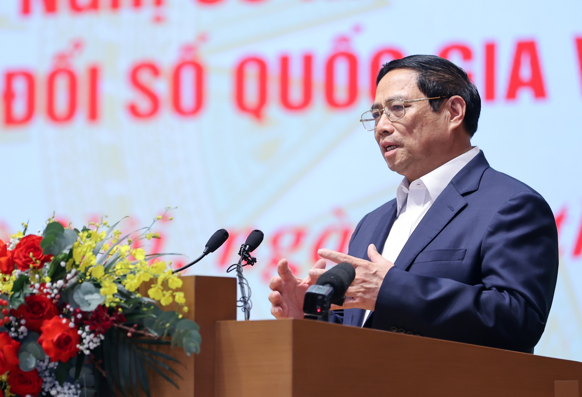 "Mục đích cuối cùng của chuyển đổi số là phục vụ con người" - Ảnh 3.