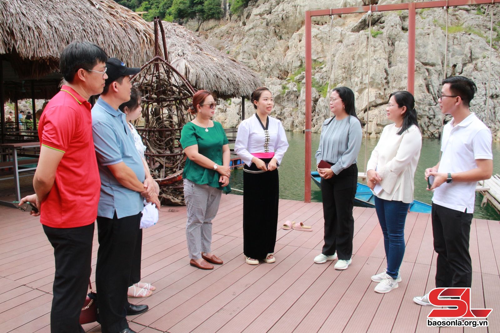 Sơn La: Nâng cao chất lượng nguồn nhân lực du lịch - Ảnh 1.