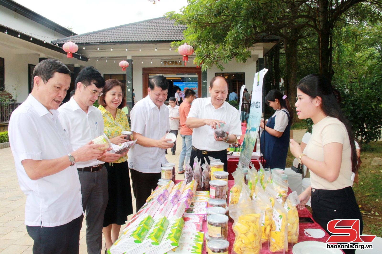 Sơn La: Nâng tầm và tạo sự thu hút khách du lịch cho các khu, điểm du lịch trong Khu du lịch quốc gia Mộc Châu - Ảnh 4.