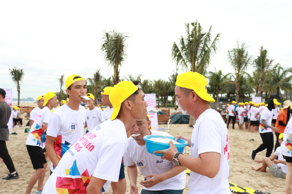 Quảng Ninh: Liên kết du lịch thúc đẩy tăng trưởng lượng khách - Ảnh 1.