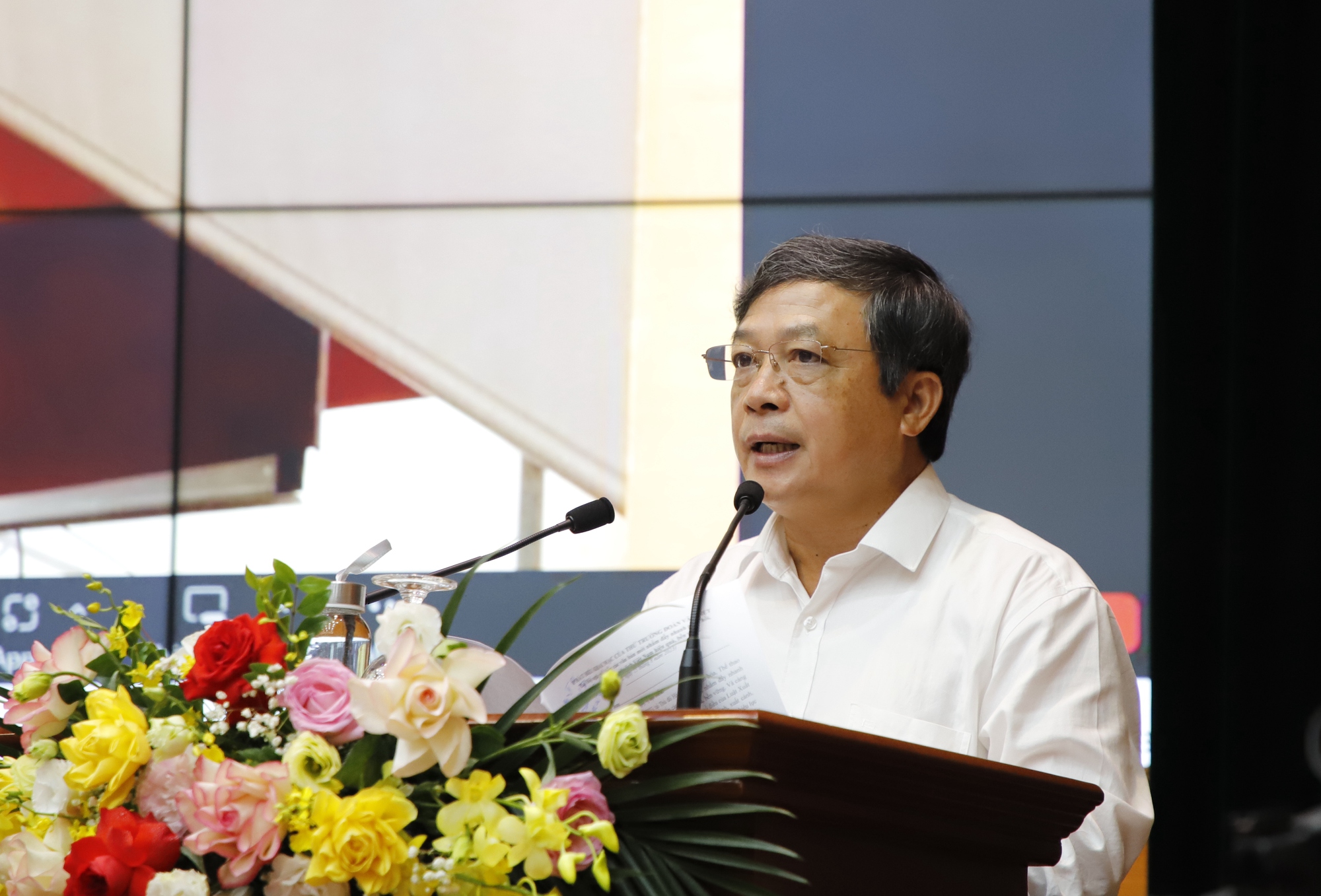 Phát triển du lịch một cách bài bản, chuyên nghiệp, có quy hoạch và định hướng lâu dài - Ảnh 2.