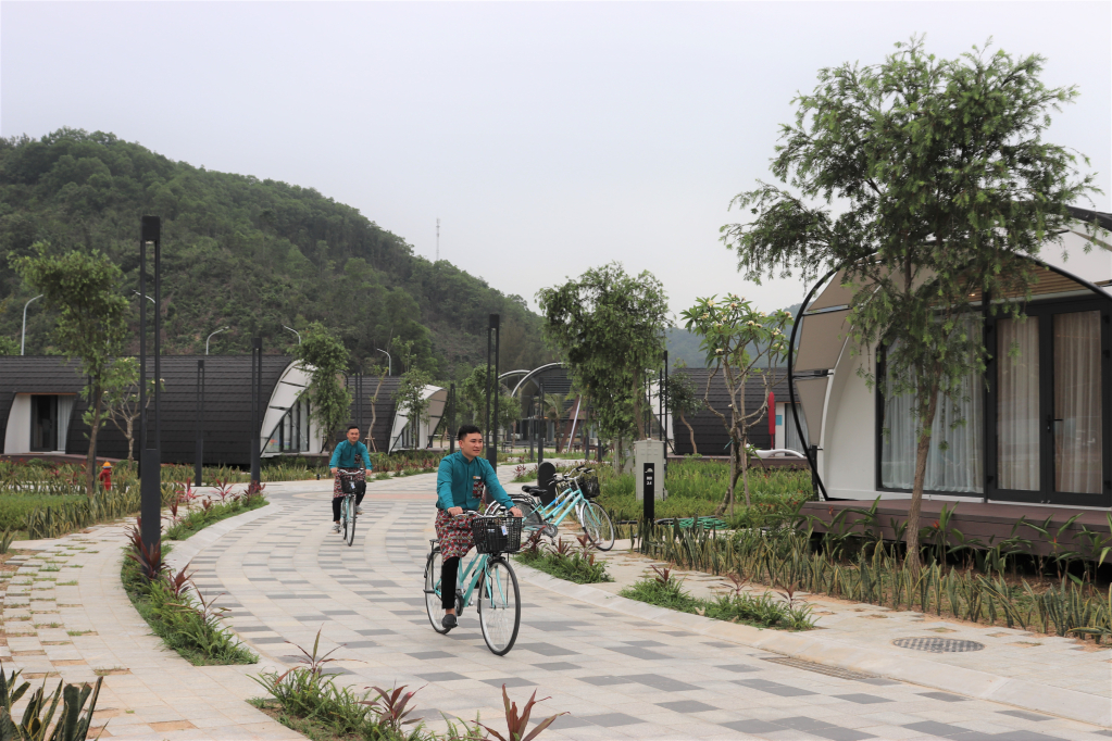 Quảng Ninh: Thu hút nguồn lực đầu tư cho du lịch - Ảnh 1.