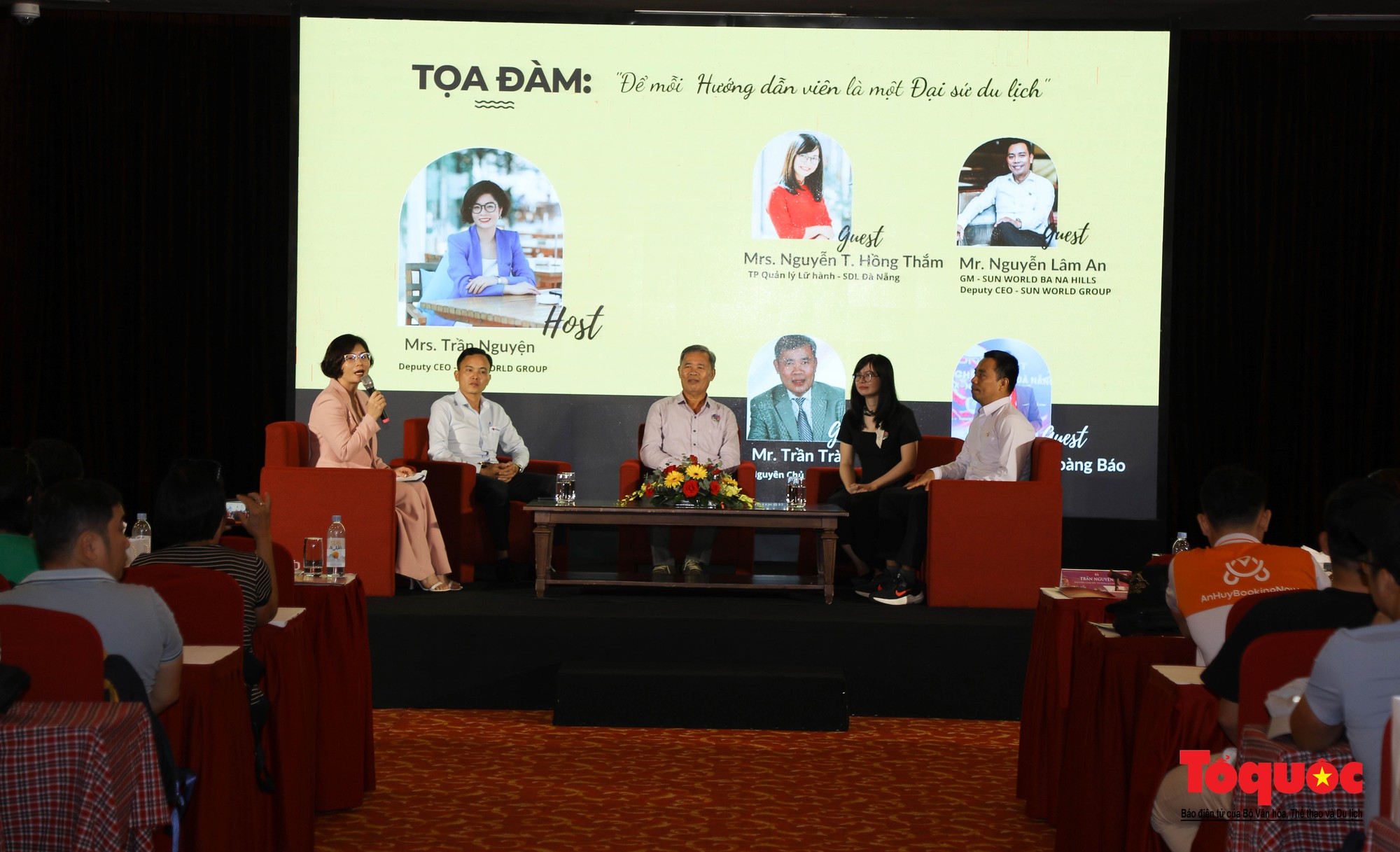 Hướng dẫn viên là người lan tỏa các giá trị tốt đẹp của điểm đến du lịch - Ảnh 2.