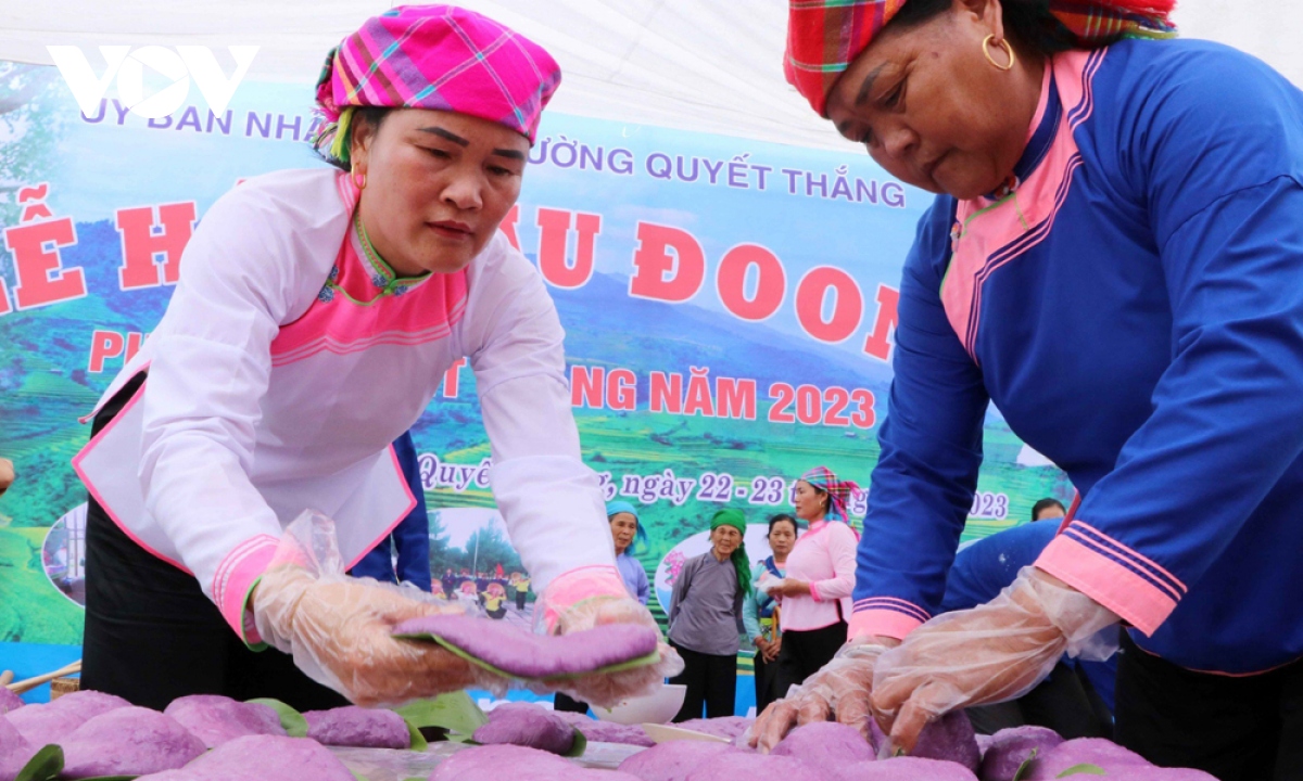 Lai Châu khơi nguồn văn hóa để phát triển du lịch bền vững - Ảnh 1.