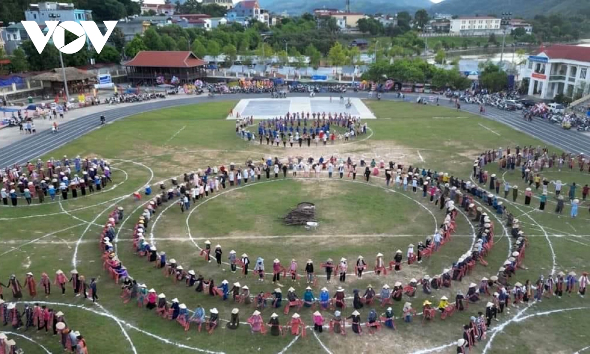 Lai Châu khơi nguồn văn hóa để phát triển du lịch bền vững - Ảnh 4.