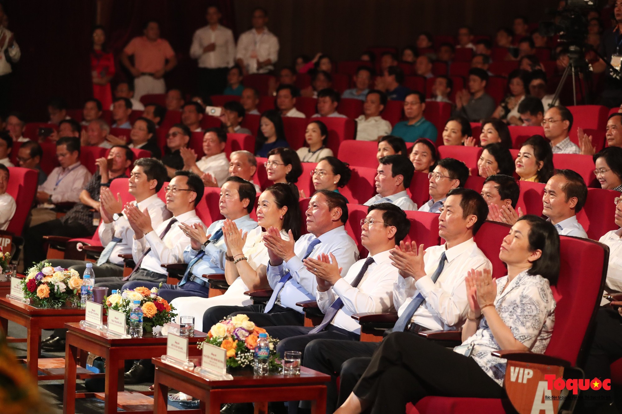 Giai điệu Tổ quốc: Tôn vinh văn hóa bằng nghệ thuật - Ảnh 1.