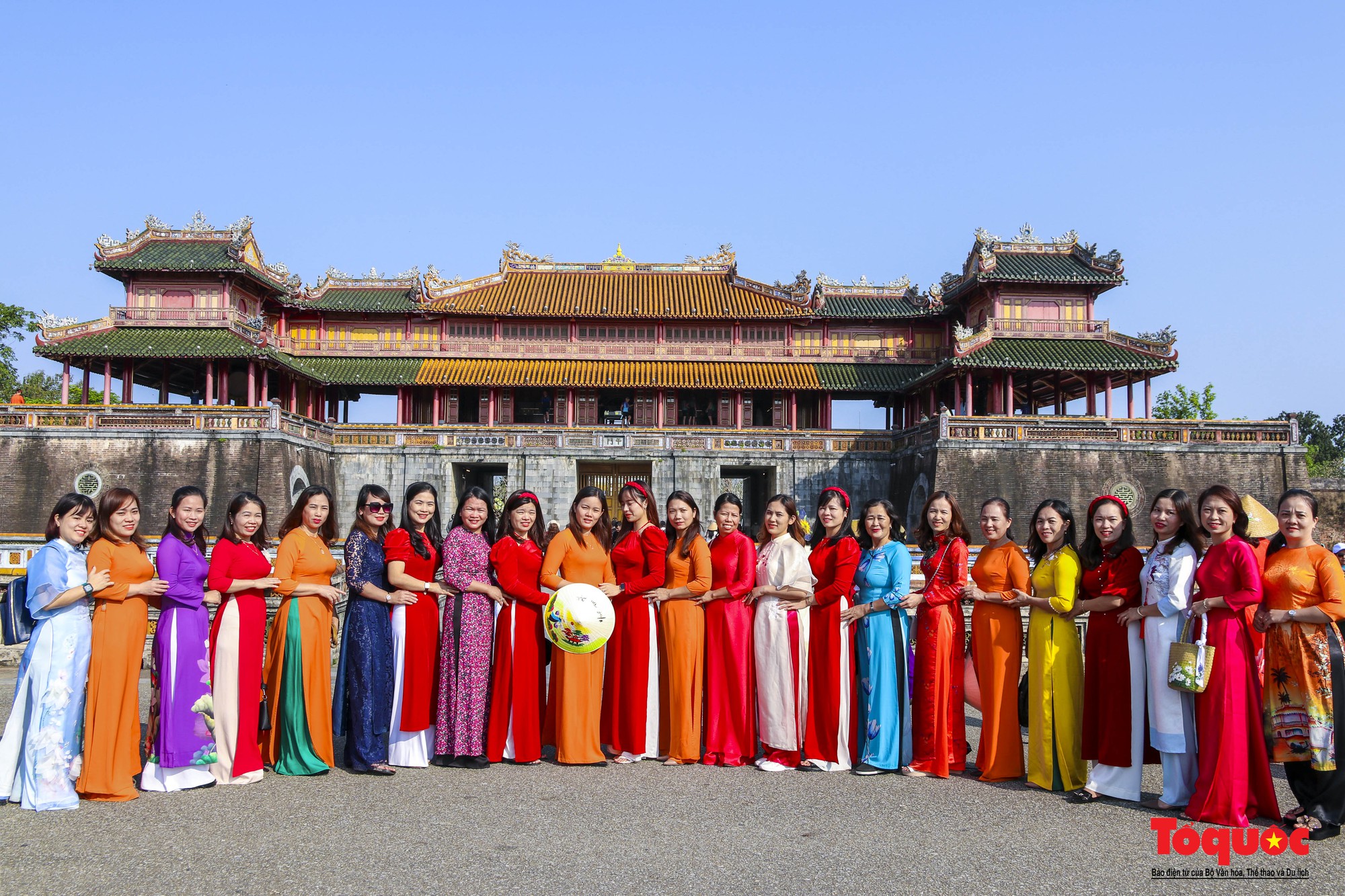 Mô hình văn hóa tiêu biểu: Những tín hiệu tích cực nhìn từ Đề án "Huế - Kinh đô Áo dài" - Ảnh 1.