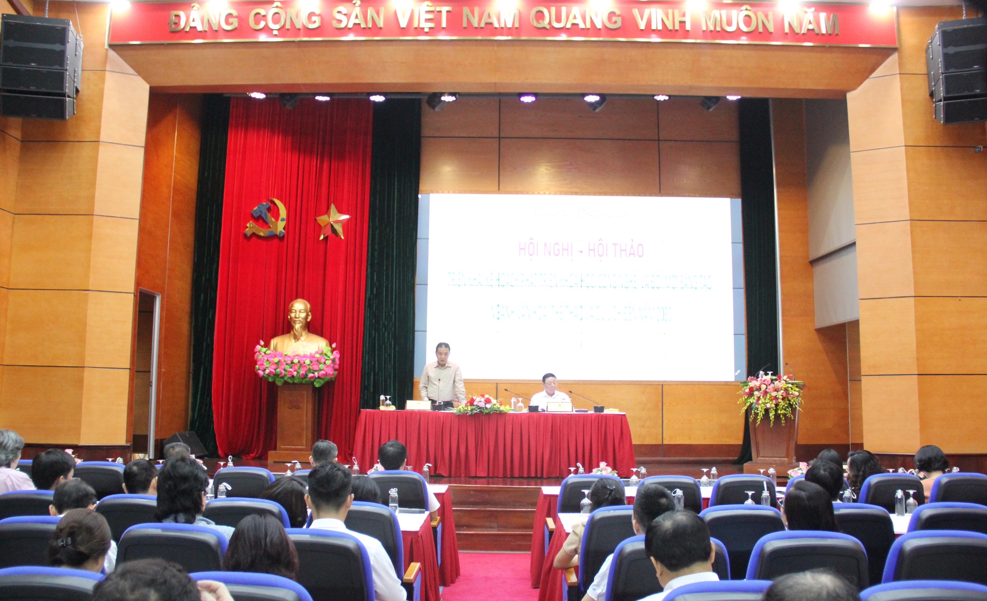 Thứ trưởng Hoàng Đạo Cương: Làm khoa học phải cụ thể, không thể chung chung, cho có - Ảnh 1.
