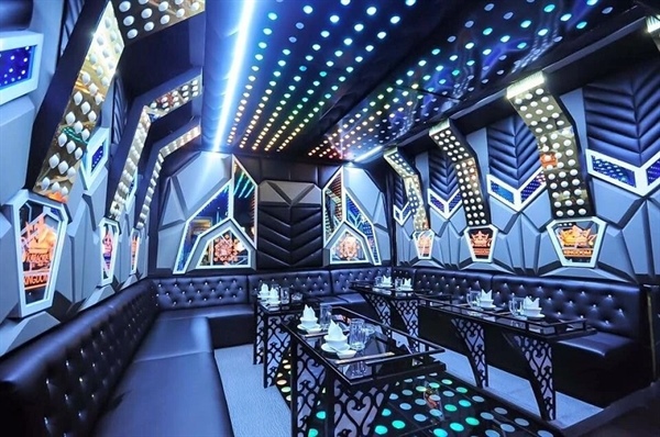 Phòng, chống vi phạm pháp luật trong hoạt động VHTTDL: Siết quản lý kinh doanh dịch vụ karaoke, vũ trường - Ảnh 1.