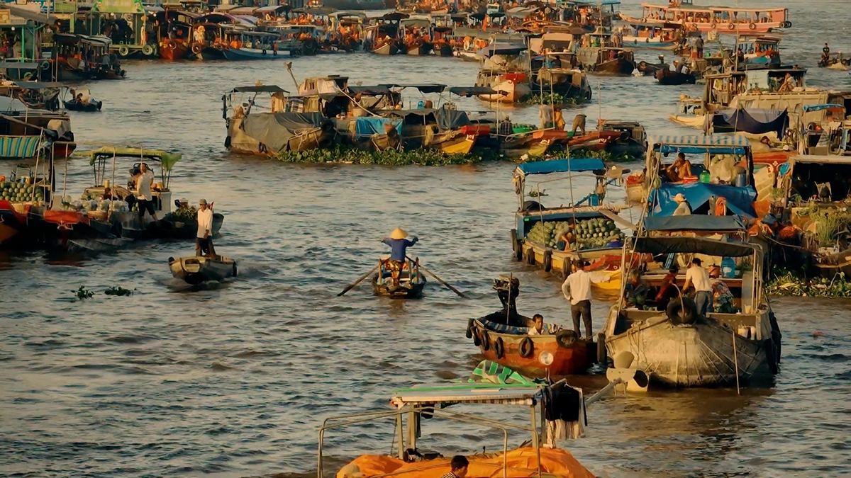 Tận hưởng cảnh sắc thiên nhiên và văn hóa độc đáo miền Tây qua video clip “Cần Thơ - Đô thị miền sông nước” - Ảnh 2.