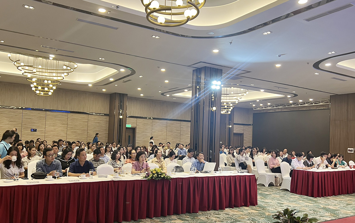 Trung tâm Thông tin du lịch (Cục Du lịch Quốc gia Việt Nam) hỗ trợ tập huấn công tác thống kê và chuyển đổi số trong du lịch tại Quảng Ninh - Ảnh 3.