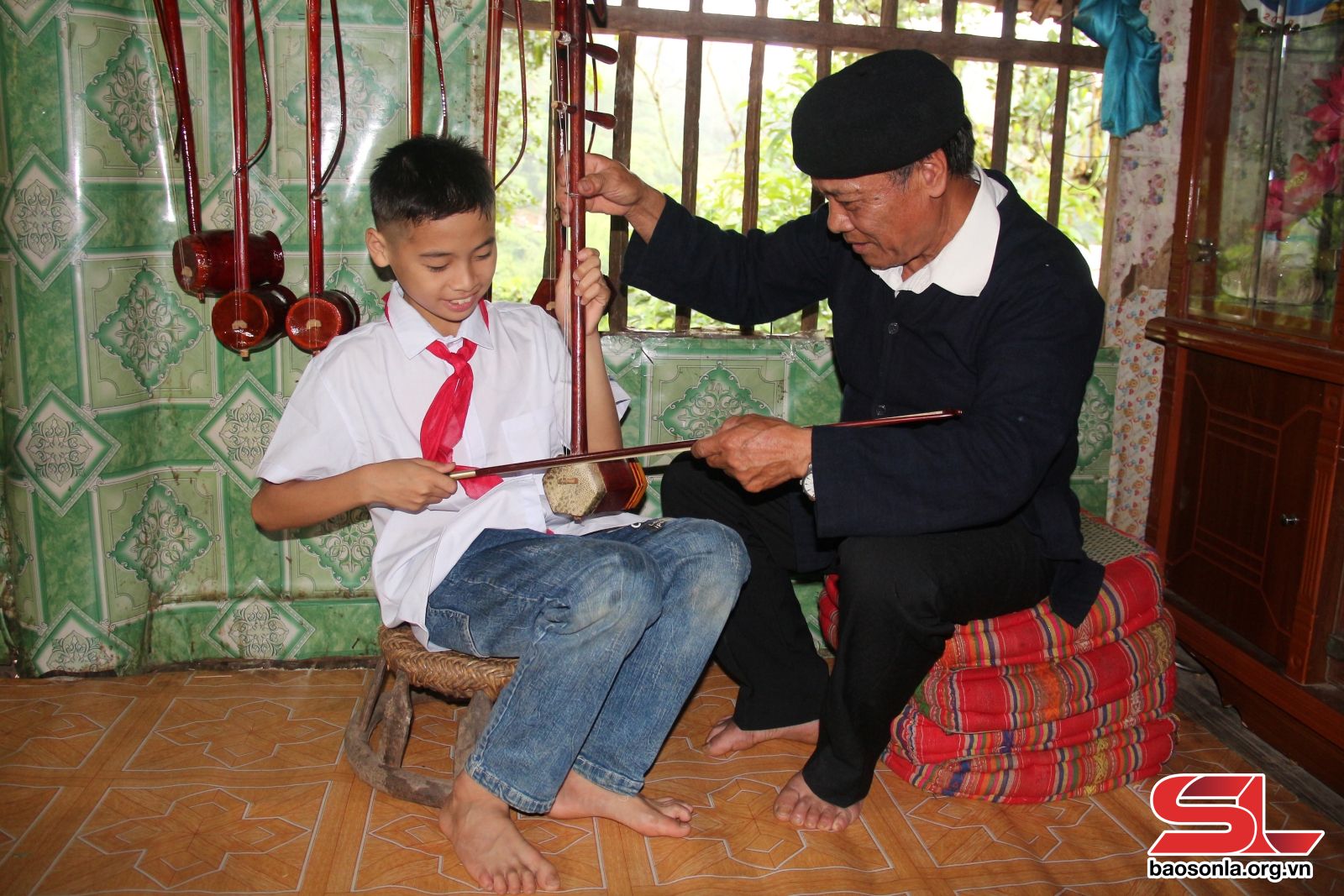 Sơn La: Vai trò của gia đình trong bảo tồn văn hóa truyền thống - Ảnh 1.
