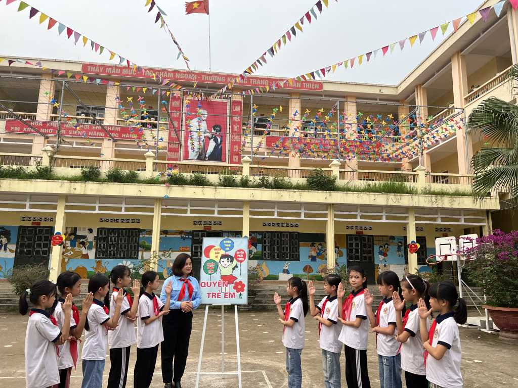 Phát huy truyền thống văn hóa, con người Quảng Ninh - Ảnh 1.