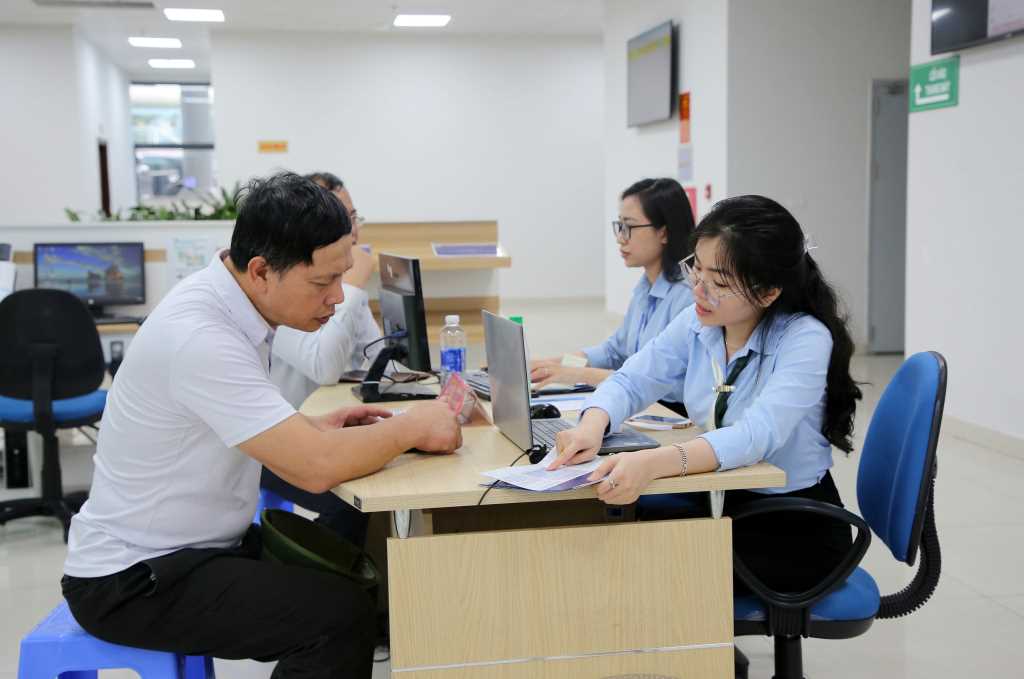 Phát huy truyền thống văn hóa, con người Quảng Ninh - Ảnh 2.