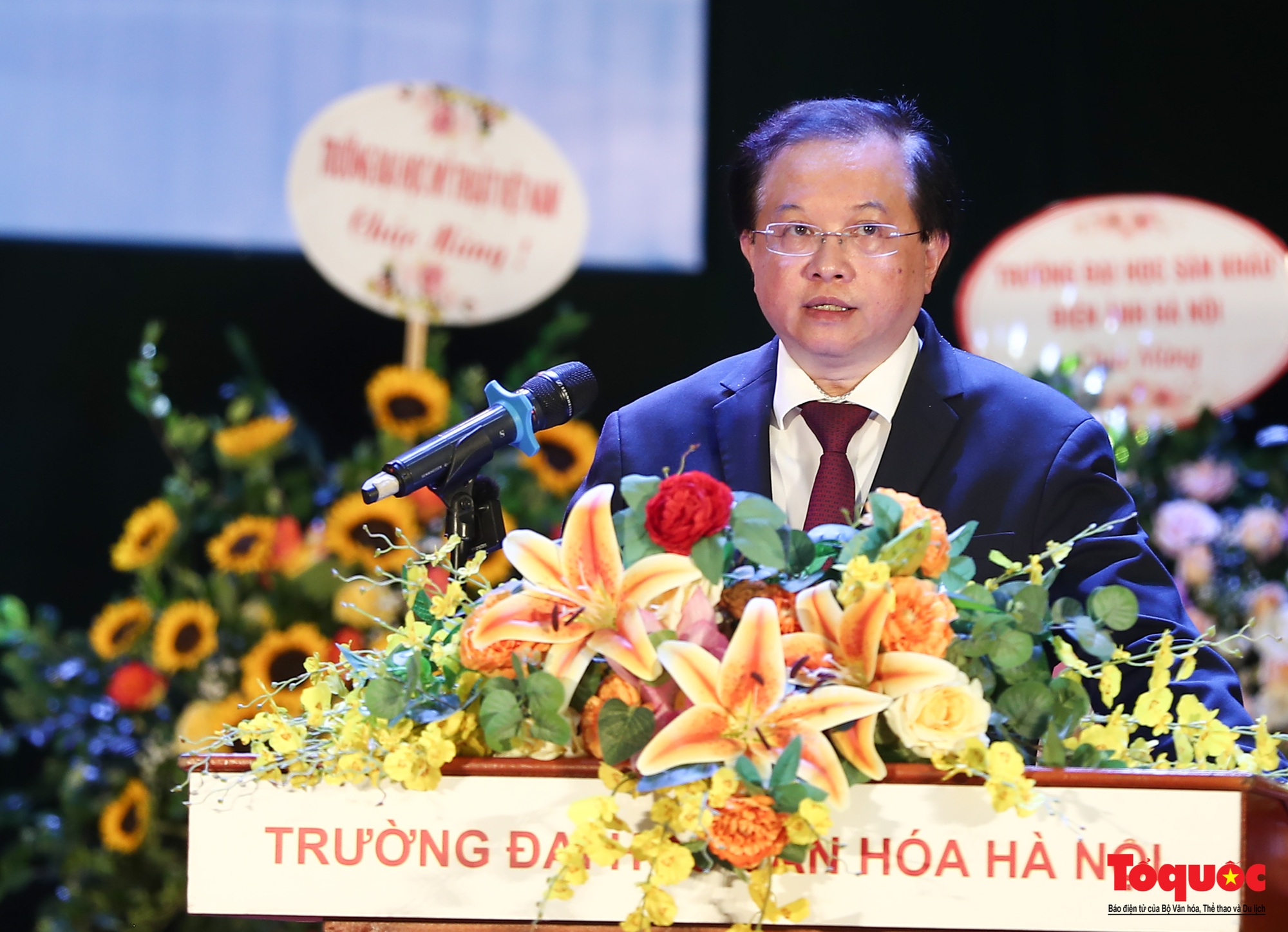 Gần 1.600 tân sinh viên ĐH Văn Hóa đón khai giảng - Ảnh 6.