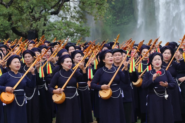 Phòng, chống vi phạm pháp luật trong&nbsp;hoạt động VHTTDL: Chấn chỉnh hiện tượng quảng bá làm sai lệch di sản - Ảnh 1.