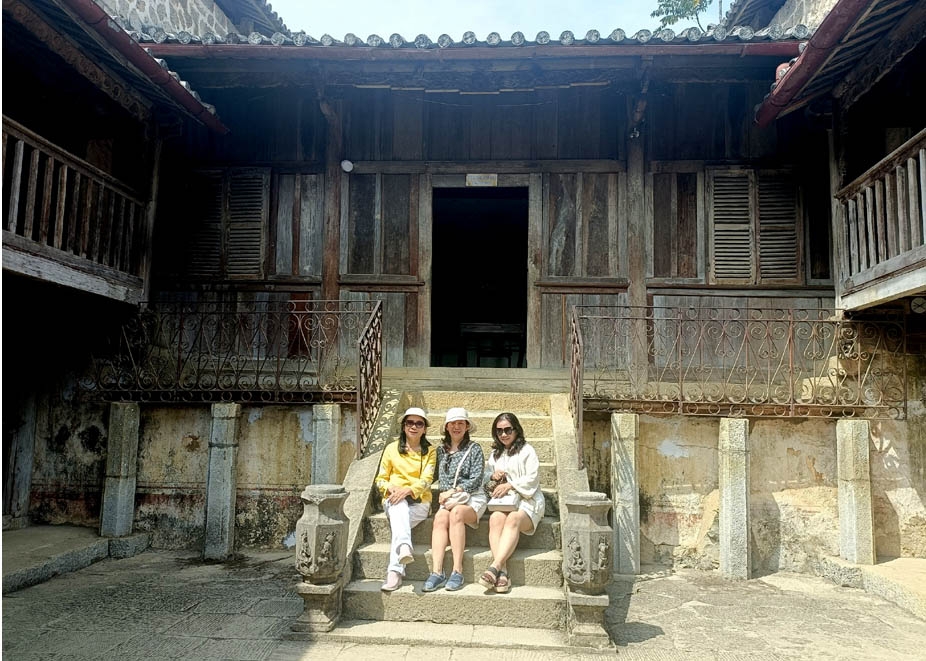 Hà Giang: Bảo tồn, phát huy bản sắc văn hóa dân tộc Mông - Ảnh 2.
